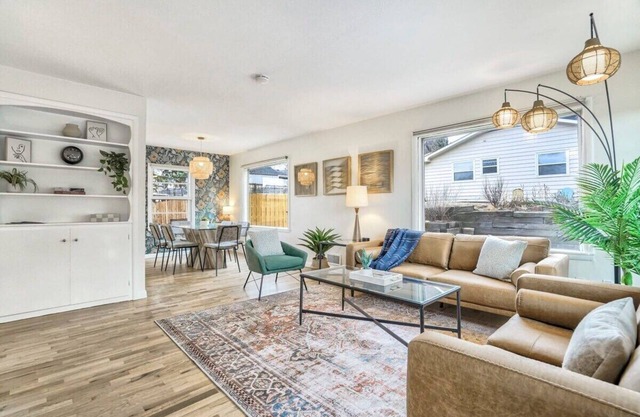 El Sereno Ascent! Pet-Friendly Executive Home