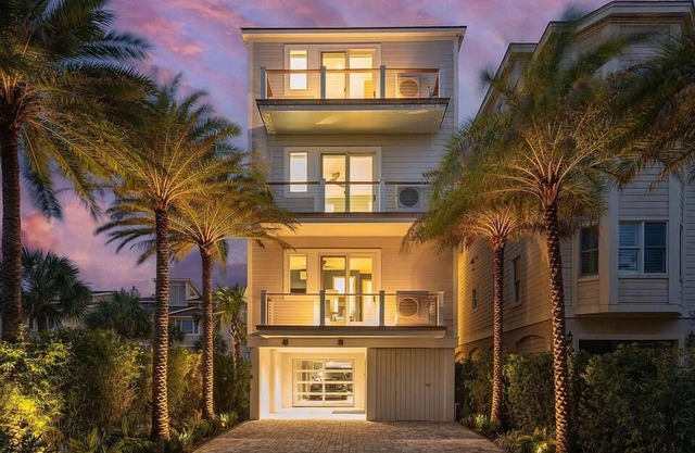 ELEGANCE at the Grand Pavilion, 6 bd,Wild Dunes Oceanfront Home