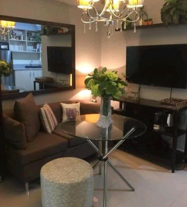 Elegant 2BR Condo unit with free WiFi