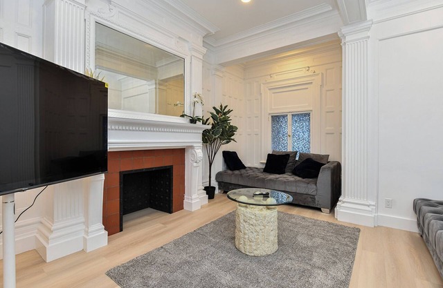 Elegant 4BR Luxury Duplex in chic Upper West Side