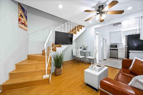 Elegant Beachside 2 Bed 2 Bath