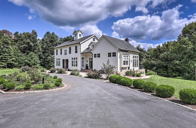 Elegant Beallsville Apartment - Near Wineries