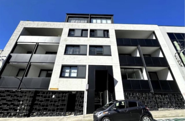 Elegant downtown apartment with absolutely everything at your fingertips