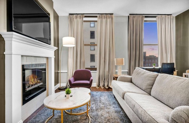 Elegant DT Suite | Historic & Central!