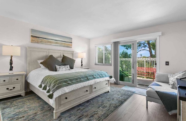 Elegant Oasis on Malaga Cir