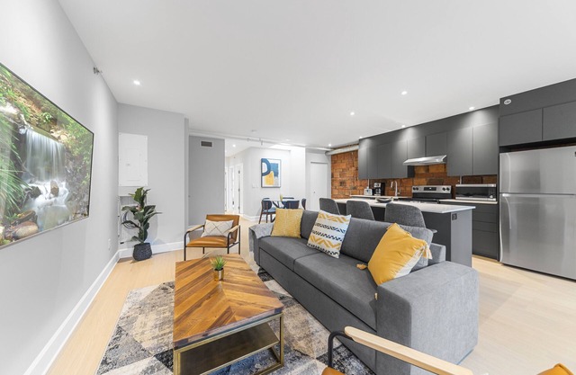 Elegant Suites De La Montagne- Dtwn Mtl