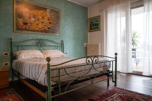 Elegante Alloggio con Parcheggio Gratuito