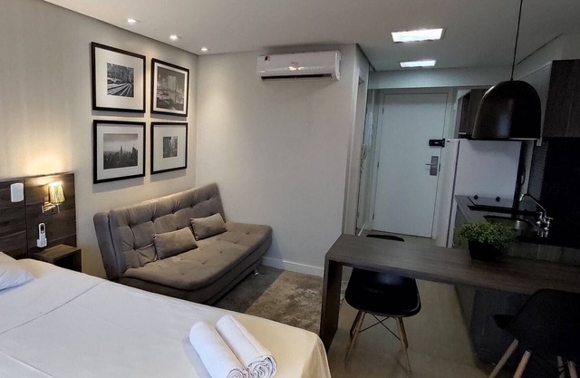 Elegante e Maravilhoso - Studio Central - 7th028