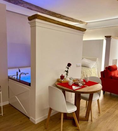 Elena's Suite