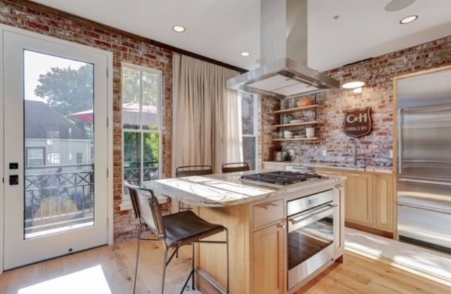 Elevated Living in the Hills