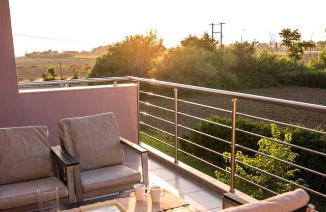 Elis Deluxe Apt Kourouta