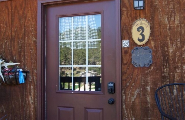 Elk Haven Vacation Cabins, Custer SD, Elk Haven Vacation Cabins, Custer SD