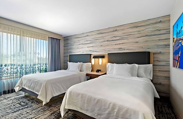 Embassy Suites Anaheim South: Pool, Suites & Family-Friendly Fun