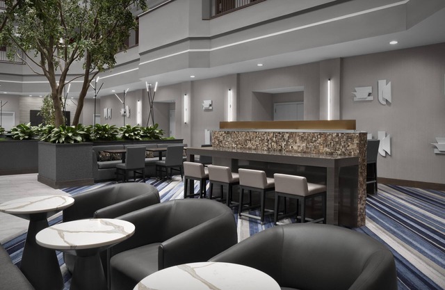 Embassy Suites by Hilton Dallas Near the Galleria