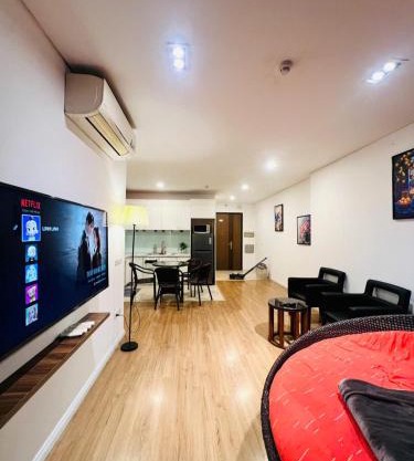 Emoi Mipec Riverside's Apt