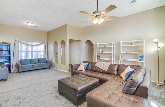 Enchanted Hills Home w/Sandia Mountain Views!