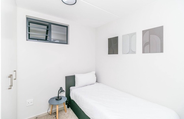 Enchanting apartment, centrally located in Fourways.