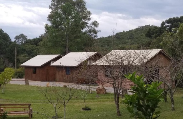 Encosta Dos Pinheiros