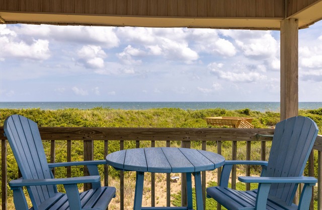 End Unit Oceanfront condo 2 min to beach 1.5 if you run RELAX REJUVENATE