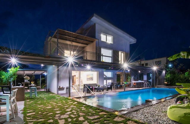 Enervillas Anna-Private, Family Villa-Pool & Bbq, Enervillas