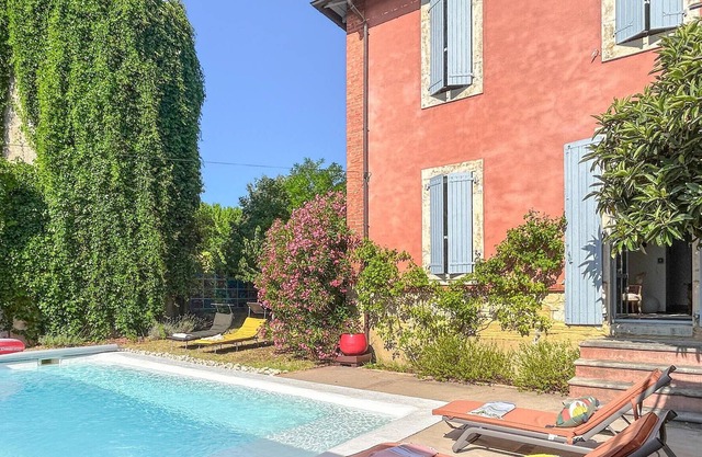 Enjoy a relaxing vacation in this appealing vacation home.