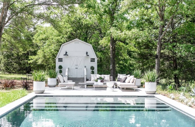 Enjoy an effortless girl's getaway + connecting with your besties.