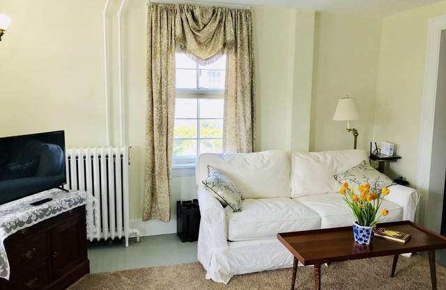 Enjoy colonial charm in one of Litchfield's oldest neighborhoods!