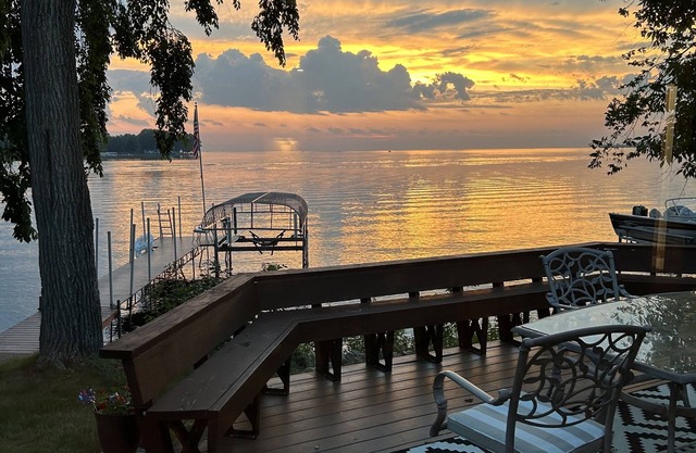 Enjoy Great Fall Fishing and ATV riding at the lake with amazing sunsets!