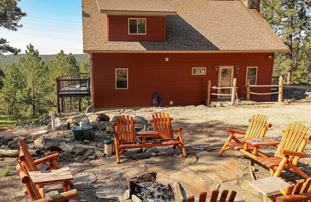 Enjoy the quiet at Hog Heaven