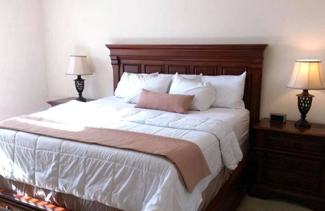 Entire 2+2 Executive Condo in Southeast Fort Collins