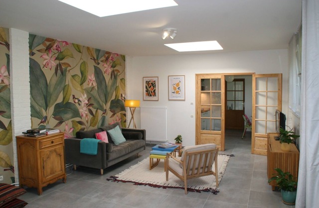 Entire property: quiet apartment in former cookie factory with garden