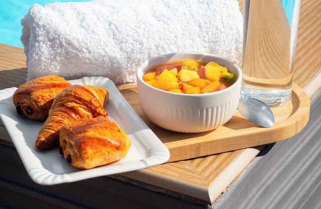 Escape in the heart of the city Studio Jacuzzis Sauna and swimming pool