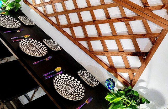 🗝️ Escape Pine Forest🌲🏄🏆Interactive Rooms🐅Vacation Getaway Experiences🔒