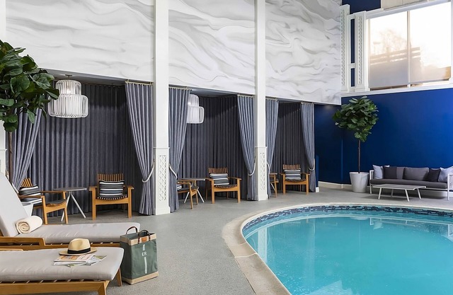 Escape The Hustle and Bustle! Near Newport Mansions! with Indoor Pool!