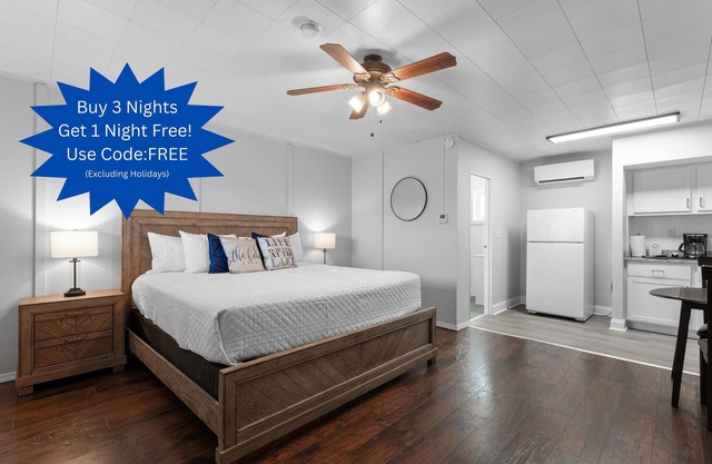 Escape to Comfort and Convenience, Perfect Couples Getaway or Solo Retreat!