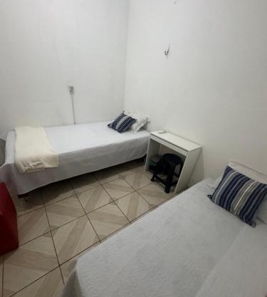 Espaço Inteiro, Area Nobre de Belem, Centro, Bairro Nazare, 3 Quartos - Térreo