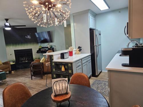 Evergreen Retreat- next to Timberline Lodge