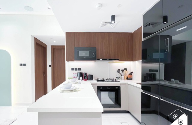 Exclusive 1BR Modern Comfort & Prime Location