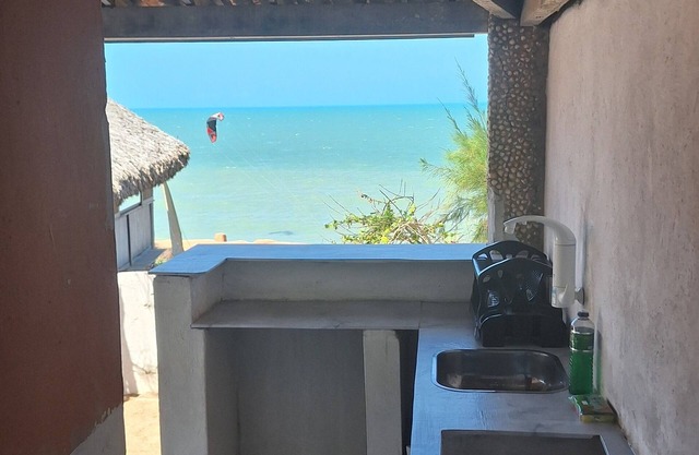 Exclusive chalet in Vila dos Estevão facing the sea with your feet in the sand.