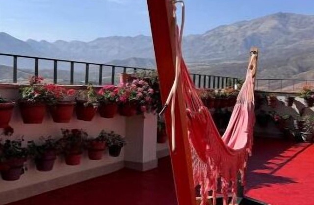 Exclusive duplex in Caraz, 4 Bedrooms, Carport, Wi-Fi, Terrace.