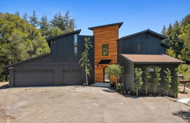 Exclusive Modern Retreat- The Johanna House