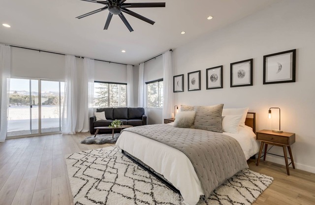 Exclusive Modern Style Lake Front Property