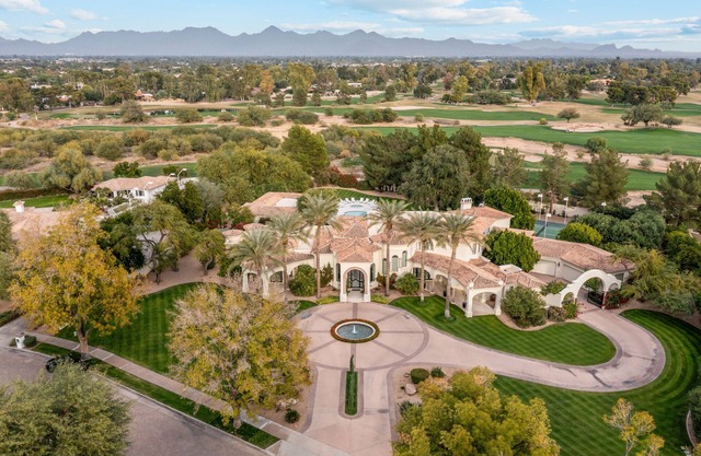 Exclusive Paradise Valley Estate