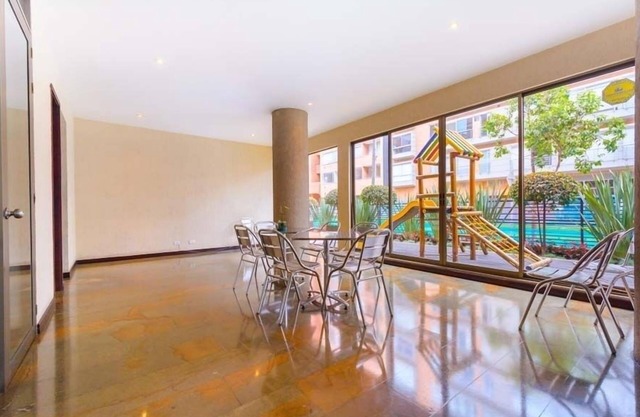 Exclusive -Perfect for executives/families TRENDY & SAFE AREA