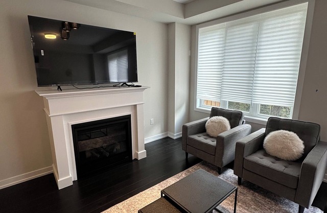 Executive Townhome on Ravine wood lot