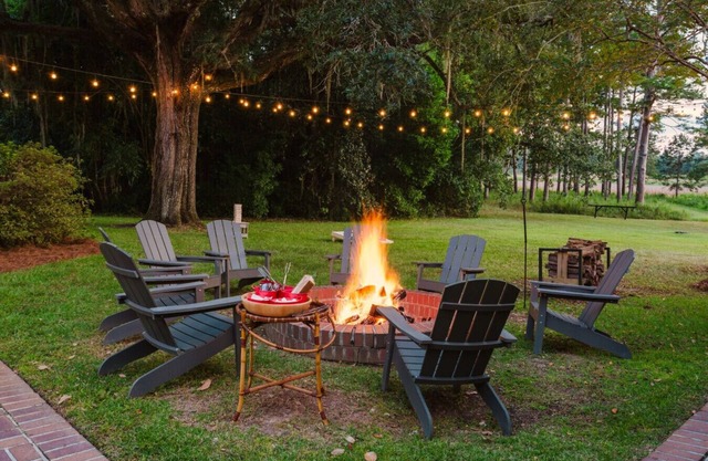 Expansive 85-Acre Villa w/Pool & Fire Pit