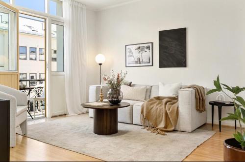 Experience Oslo from its very center