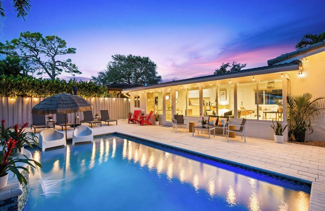 Experience the Canary House, a Modern Spacious 3 Bed Private Heated Pool Retreat.