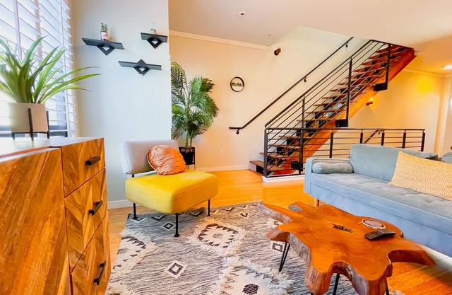 Exquisite Trilevel Condo w/2 Master Suites + Patio