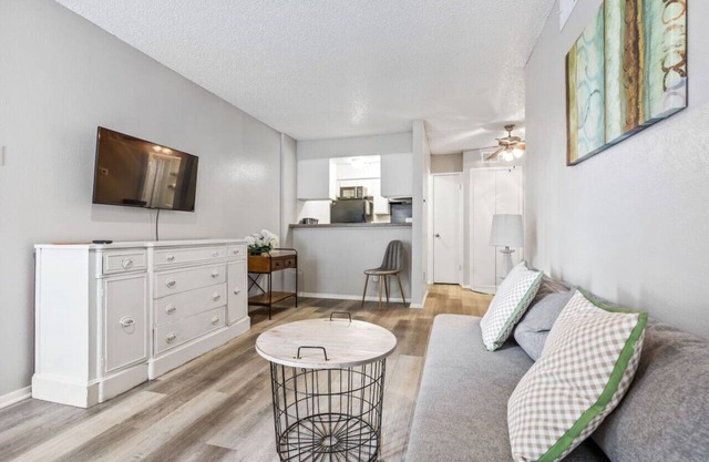 ~EXTENDED STAY~ Affordable in DFW! Free WiFi!